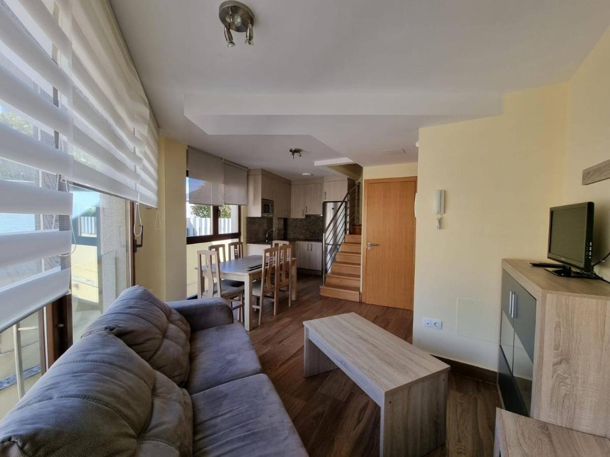 Apartamentos en primera línea de playa Foz Exterior foto